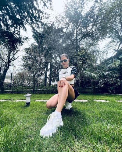 Demet Özdemir seksi ifşa fotoğrafı 87434