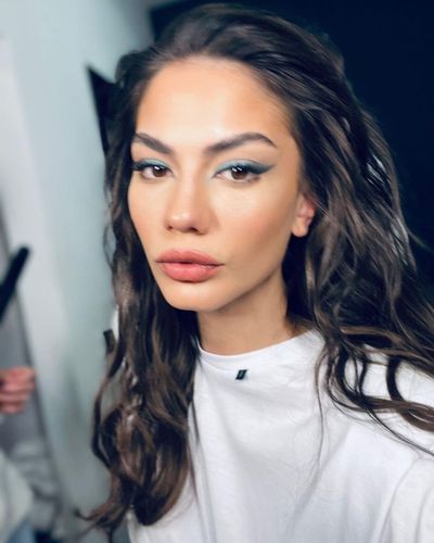 Demet Özdemir seksi ifşa fotoğrafı 87409