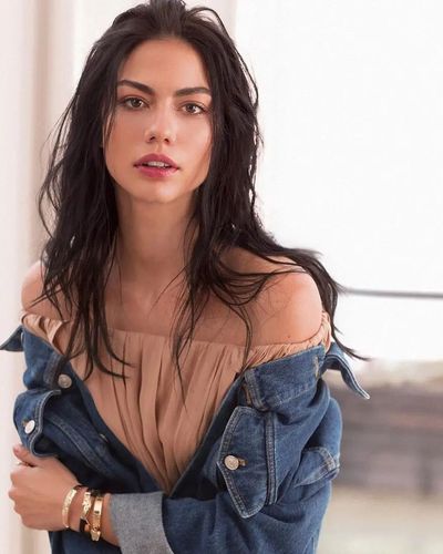 Demet Özdemir seksi ifşa fotoğrafı 87404
