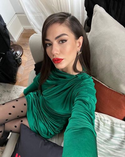 Demet Özdemir seksi ifşa fotoğrafı 87397