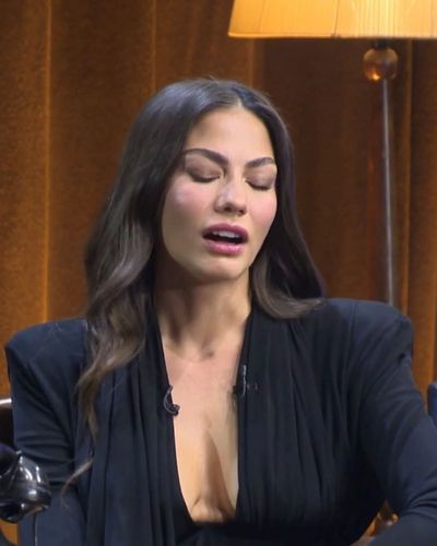 Demet Özdemir seksi ifşa fotoğrafı 87380