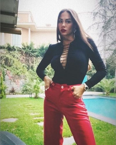 Demet Özdemir seksi ifşa fotoğrafı 87320