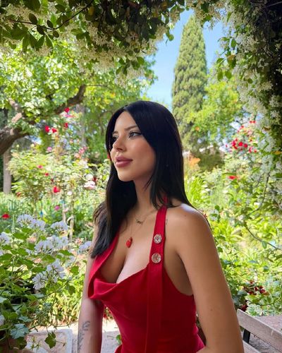 Demet Öztürk seksi ifşa fotoğrafı 70