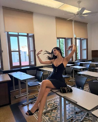 Demet Öztürk seksi ifşa fotoğrafı 78