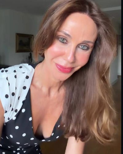 Demet Şener seksi ifşa fotoğrafı 23