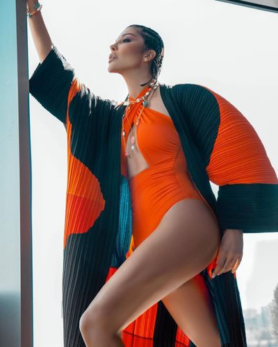 Deniz Akkaya seksi ifşa fotoğrafı 147