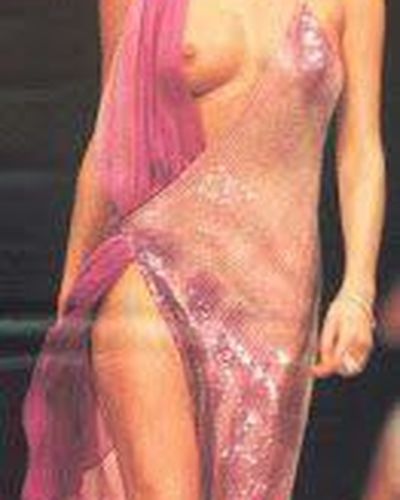 Deniz Akkaya seksi ifşa fotoğrafı 208