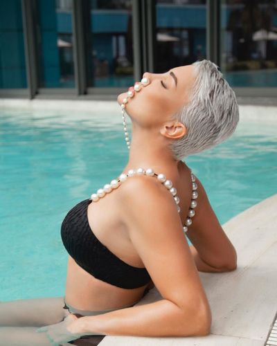 Deniz Akkaya seksi ifşa fotoğrafı 47