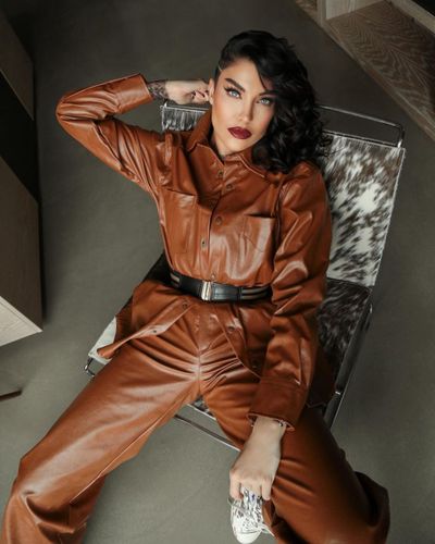 Deniz Akkaya seksi ifşa fotoğrafı 67