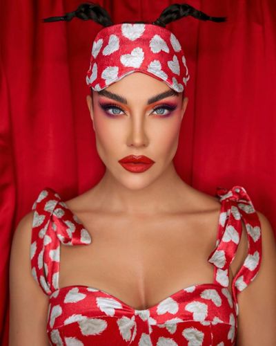 Deniz Akkaya seksi ifşa fotoğrafı 72