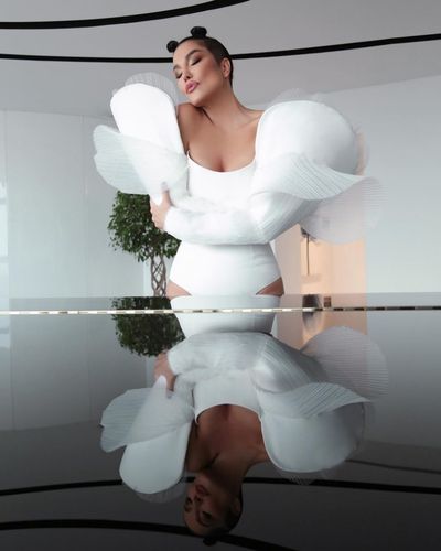 Deniz Akkaya seksi ifşa fotoğrafı 84