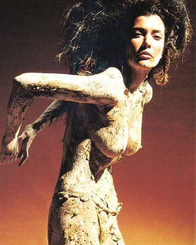 Deniz Akkaya seksi ifşa fotoğrafı 16 — Deniz Akkaya Sexy Bikini (2022)