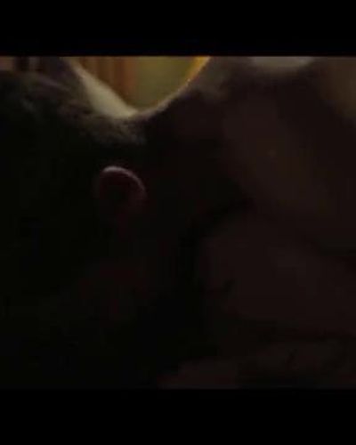 Deniz Altan seksi ifşa fotoğrafı 16 — Les Criminels (2020)