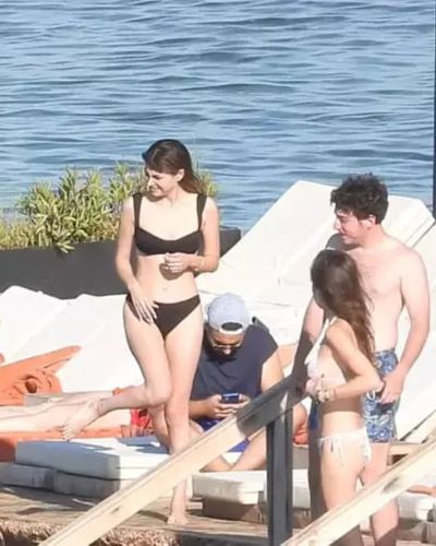 Deniz Baysal seksi ifşa fotoğrafı 117