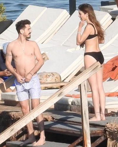 Deniz Baysal seksi ifşa fotoğrafı 121