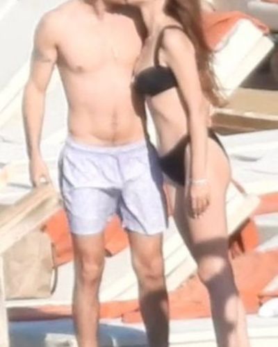 Deniz Baysal seksi ifşa fotoğrafı 123