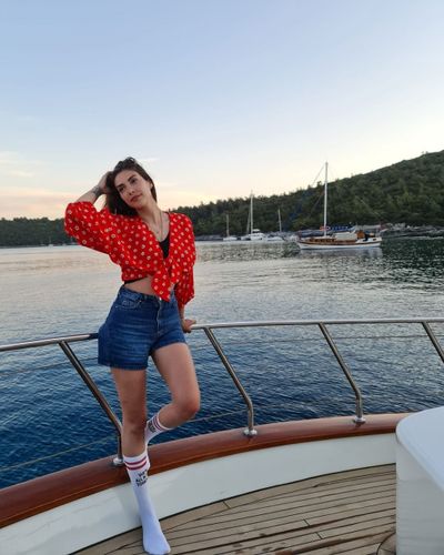 Deniz Baysal seksi ifşa fotoğrafı 195