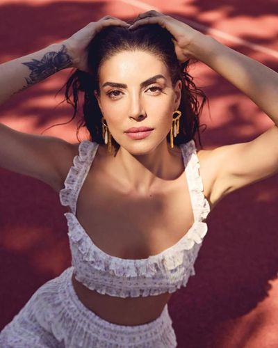 Deniz Baysal seksi ifşa fotoğrafı 37