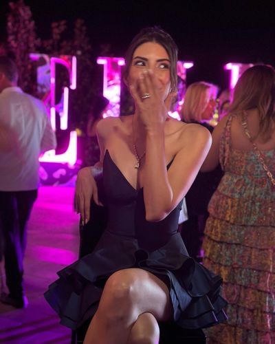 Deniz Baysal seksi ifşa fotoğrafı 64