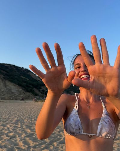 Deniz Çatalbaş seksi ifşa fotoğrafı 19