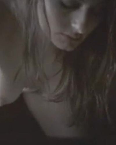 Deniz Gönen seksi ifşa fotoğrafı 9 — Çakal (2010)
