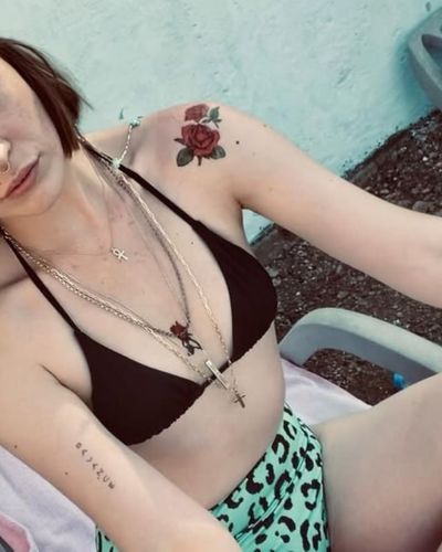 Deniz Işın seksi ifşa fotoğrafı 29