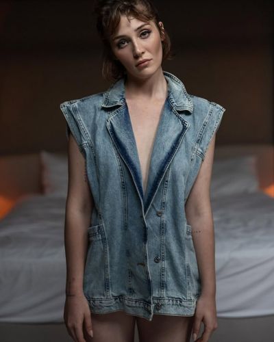 Deniz Işın seksi ifşa fotoğrafı 90