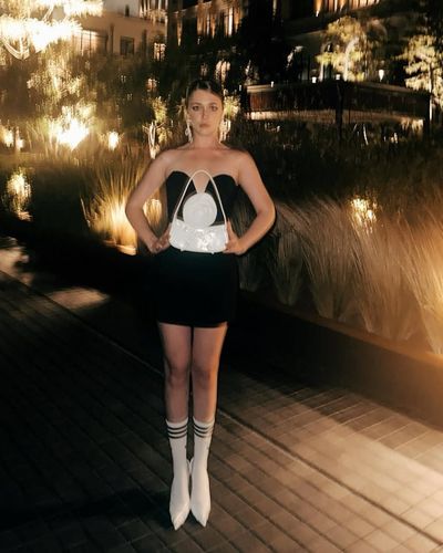 Deniz Işın seksi ifşa fotoğrafı 98