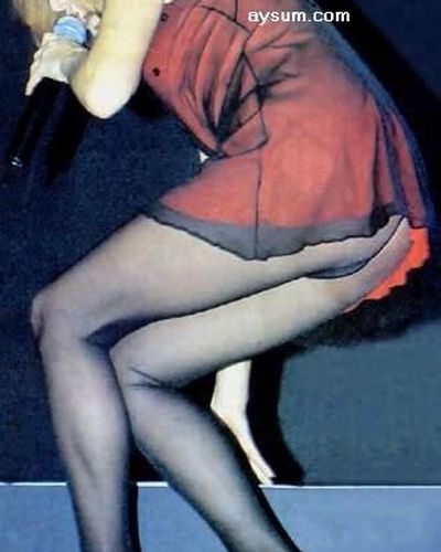 Deniz Seki seksi ifşa fotoğrafı 2