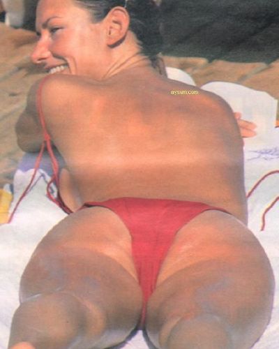 Deniz Seki seksi ifşa fotoğrafı 4