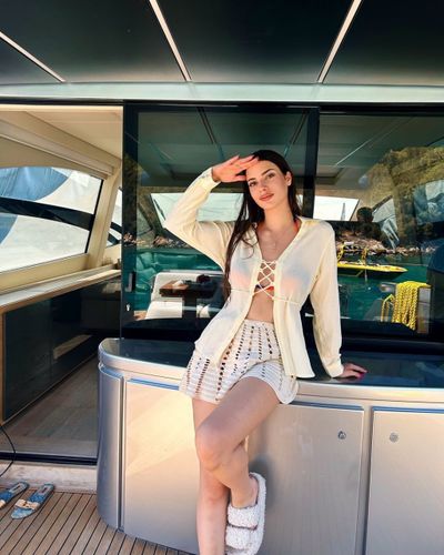 Derin Talu seksi ifşa fotoğrafı 46