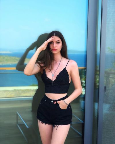 Derin Talu seksi ifşa fotoğrafı 57