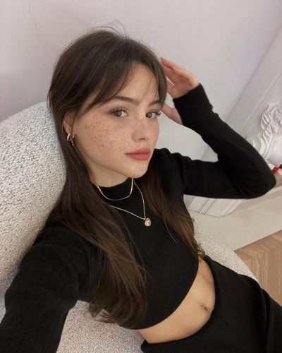 Derya Pınar Ak seksi ifşa fotoğrafı 16