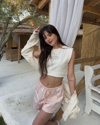 Derya Pınar Ak seksi ifşa fotoğrafı 3