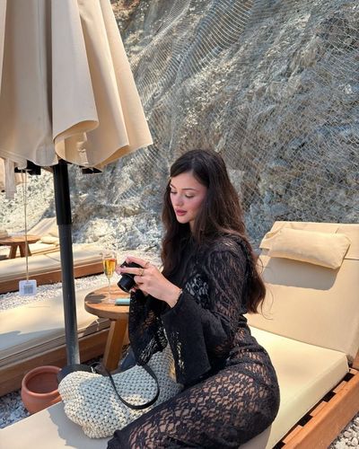Derya Pınar Ak seksi ifşa fotoğrafı 78