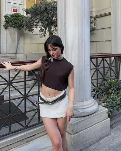 Derya Pınar Ak seksi ifşa fotoğrafı 7