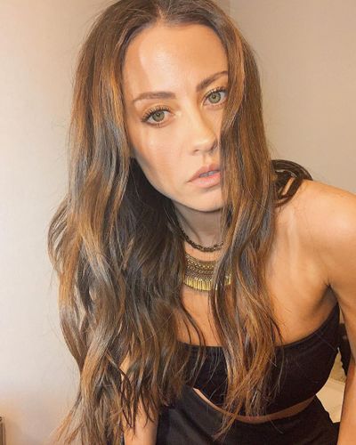 Derya Uluğ seksi ifşa fotoğrafı 107