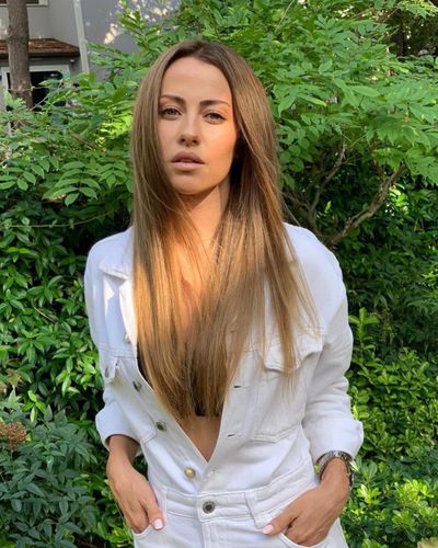 Derya Uluğ seksi ifşa fotoğrafı 141