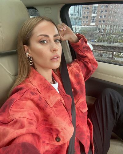 Derya Uluğ seksi ifşa fotoğrafı 178
