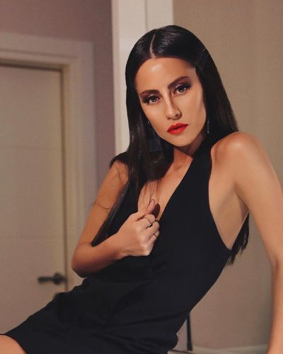 Derya Uluğ seksi ifşa fotoğrafı 94