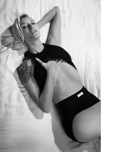 Didem Soydan seksi ifşa fotoğrafı 10