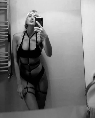 Didem Soydan seksi ifşa fotoğrafı 821