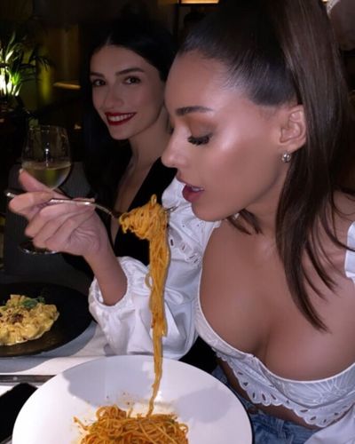 Dilan Çiçek Deniz seksi ifşa fotoğrafı 88555