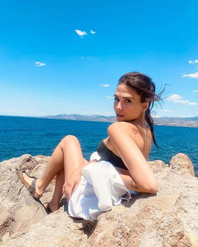 Dilara Akyüksek seksi ifşa fotoğrafı 42