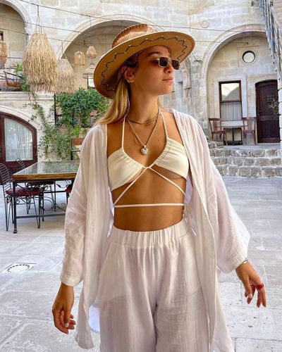 Dilara Aydın seksi ifşa fotoğrafı 34