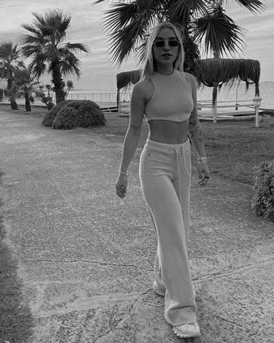 Dilara Aydın seksi ifşa fotoğrafı 44
