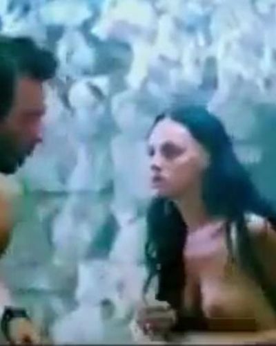 Dilek Serbest seksi ifşa fotoğrafı 4 — Büyü (2004)