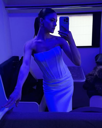 Dilin Döğer seksi ifşa fotoğrafı 13