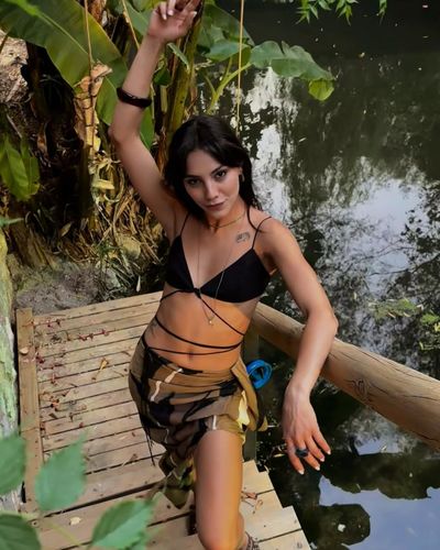Dilin Döğer seksi ifşa fotoğrafı 51