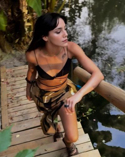 Dilin Döğer seksi ifşa fotoğrafı 56